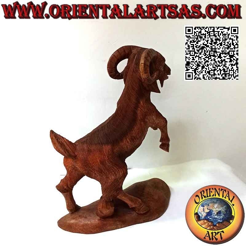 Escultura Ram o carnero rampante en madera de suar de 45 cm (tallada a mano a partir de un solo bloque)