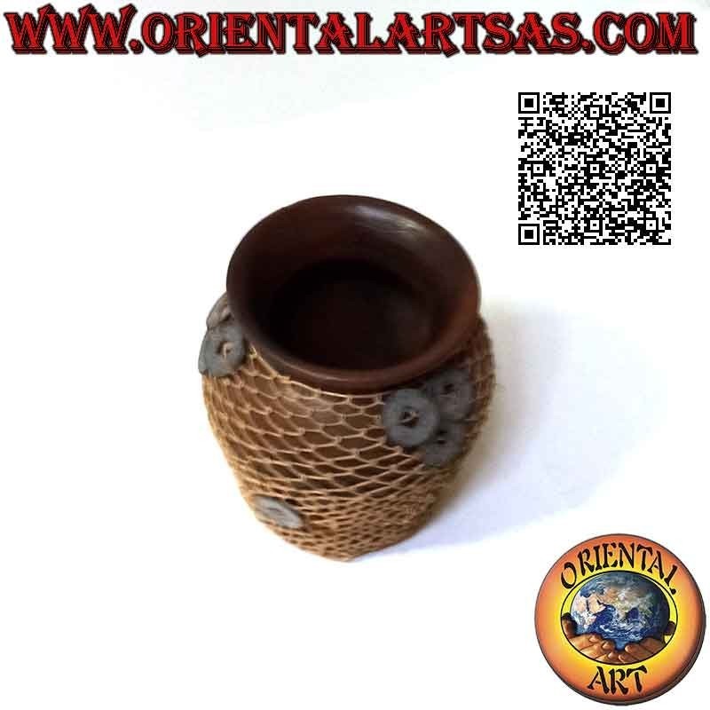Jarrón de terracota, alambre de mimbre tejido y antiguas monedas chinas de la suerte, hecho a mano (14 cm y 13 cm ø)