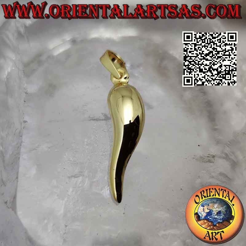Silver "lucky charm" horn pendant in 22 mm gold plated silver