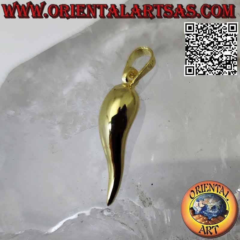 Silver "lucky charm" horn pendant in 22 mm gold plated silver