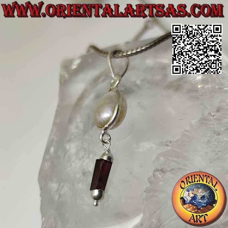 Silver pendant with scaramazza pearl and pendant garnet prism (c)