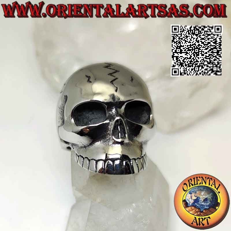Surgical steel ring (316L), large smooth skull without jaw and with various cracks