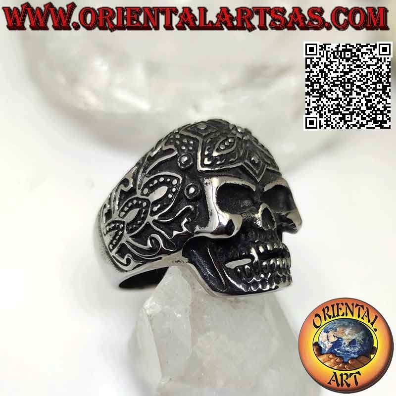 Anillo de acero quirúrgico (316L), calavera mexicana "calanca" con decoración tribal en bajorrelieve