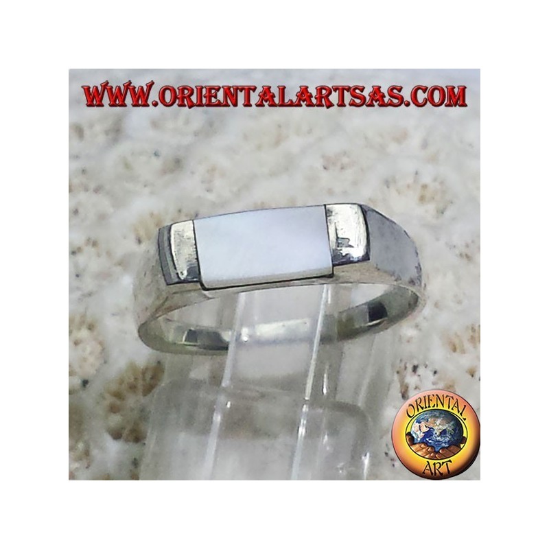 Bague en argent avec nacre