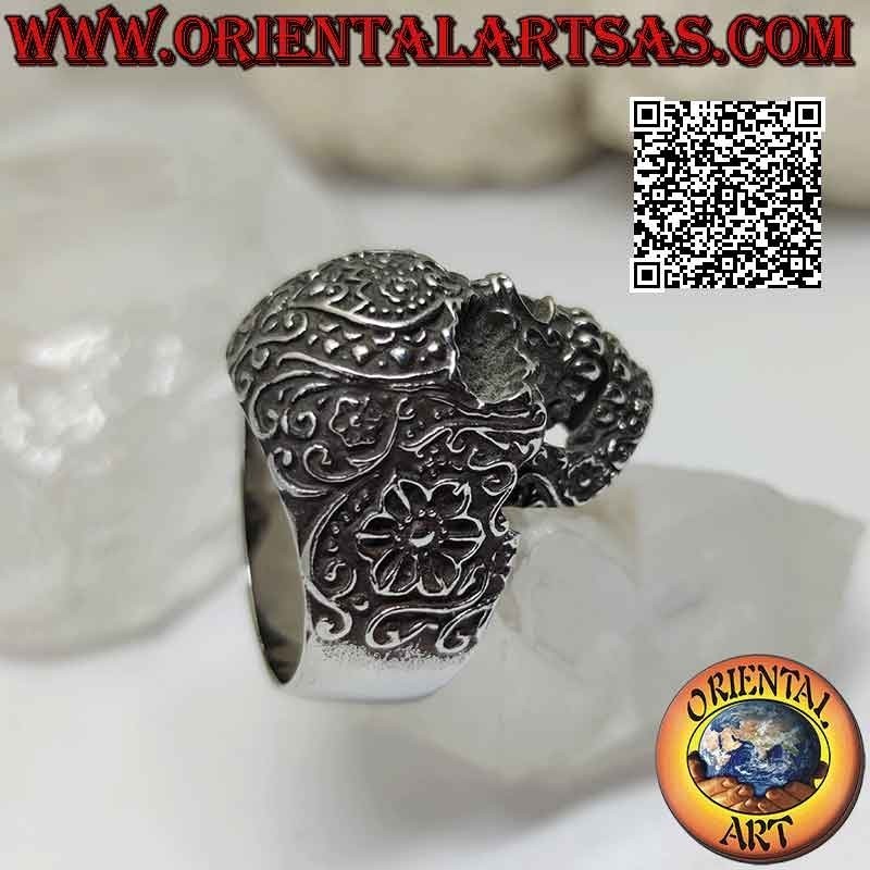 Surgical steel ring (316L), Mexican "calanca" skull with embossed floral decoration