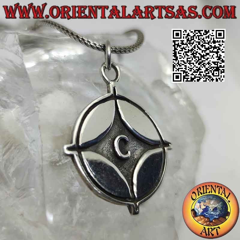 Pendentif en argent, médaille rose des vents avec c du capitaine central