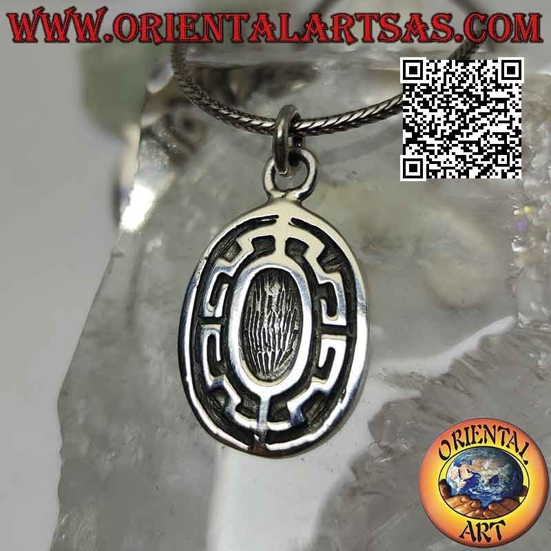 Pendentif en argent, bouclier grec - romain en écaille de tortue