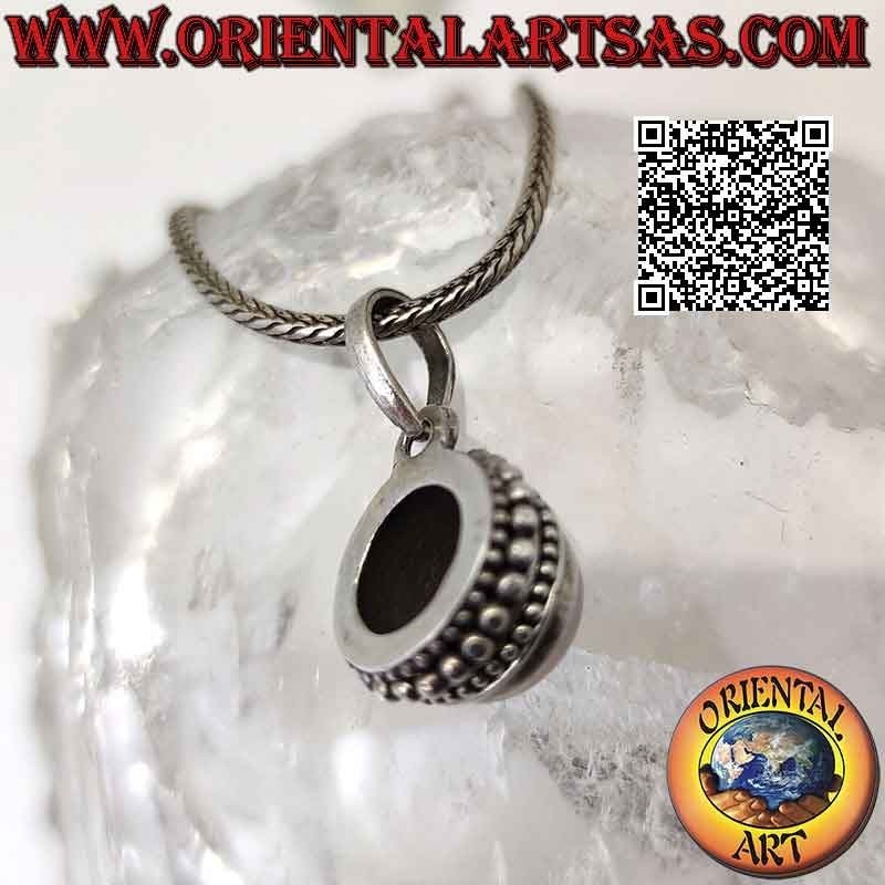 Ciondolo in argento con quarzo rosa tondo cabochon contornato da palline