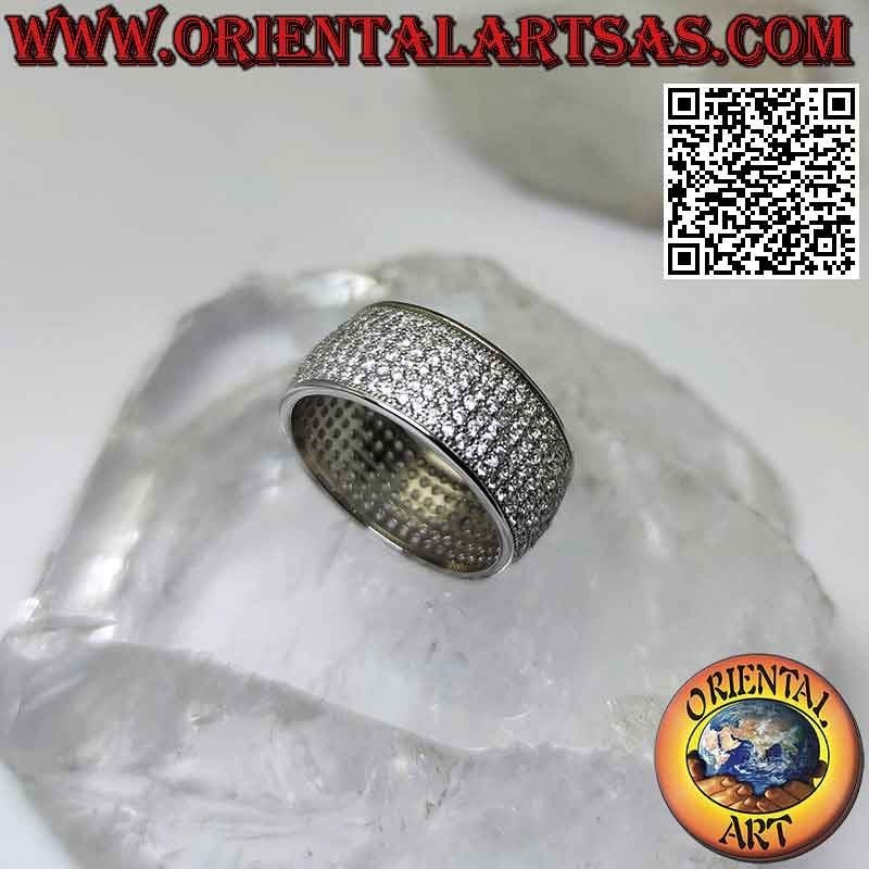 Silver ring with rounded band studded with white zircons (9 mm)