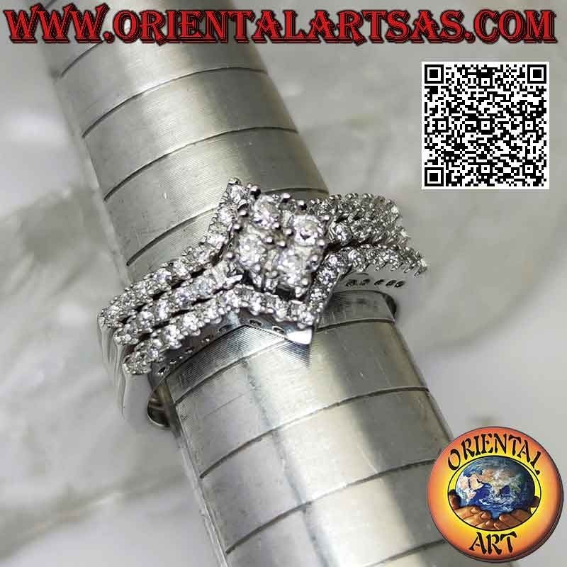 Silver ring, trio of verette studded half with white zircons set with a central rhombus
