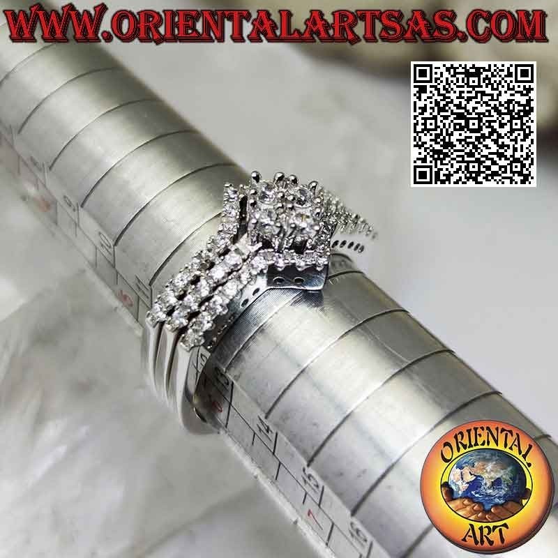 Silver ring, trio of verette studded half with white zircons set with a central rhombus
