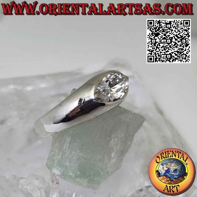 Bague en argent avec bande de croissance lisse avec zircon blanc navette horizontale centrale