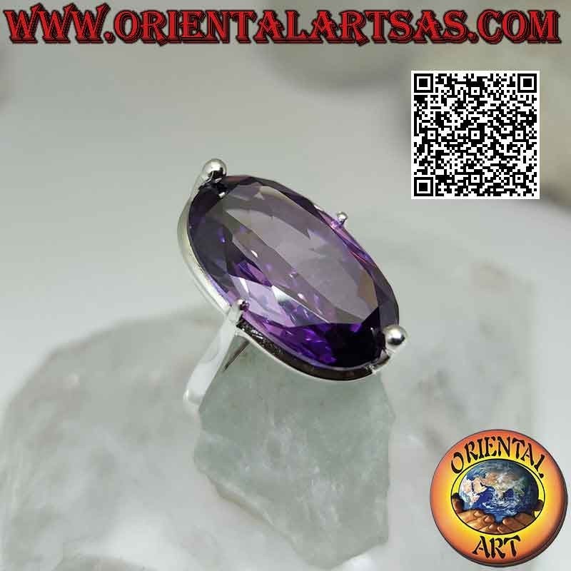 Bague en argent avec gros zircon améthyste serti ovale sur un sertissage simple