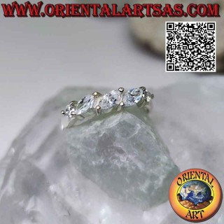 Tris silver ring of white shuttle zircons set obliquely between two round zircons