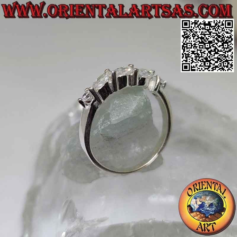 Tris silver ring of white shuttle zircons set obliquely between two round zircons