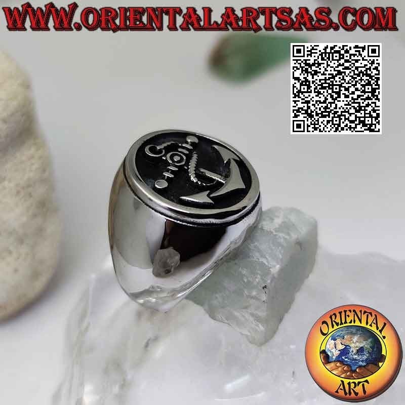 Surgical steel ring (316L), smooth with bas-relief anchor in the edged circle Ø 20 mm