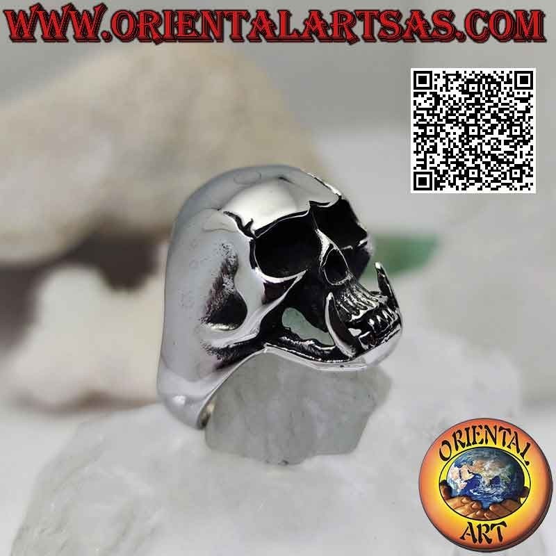 Surgical steel ring (316L), smooth skull with cracks on the forehead