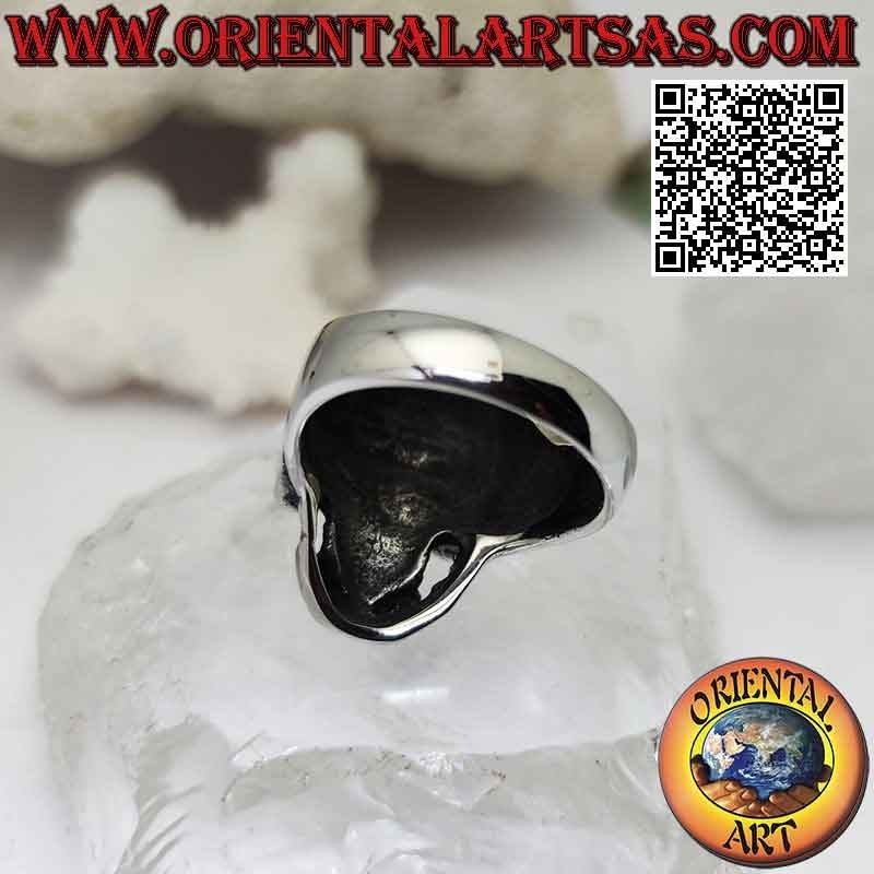 Surgical steel ring (316L), smooth skull with cracks on the forehead