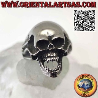 Surgical steel ring (316L), slender skull with deep temples