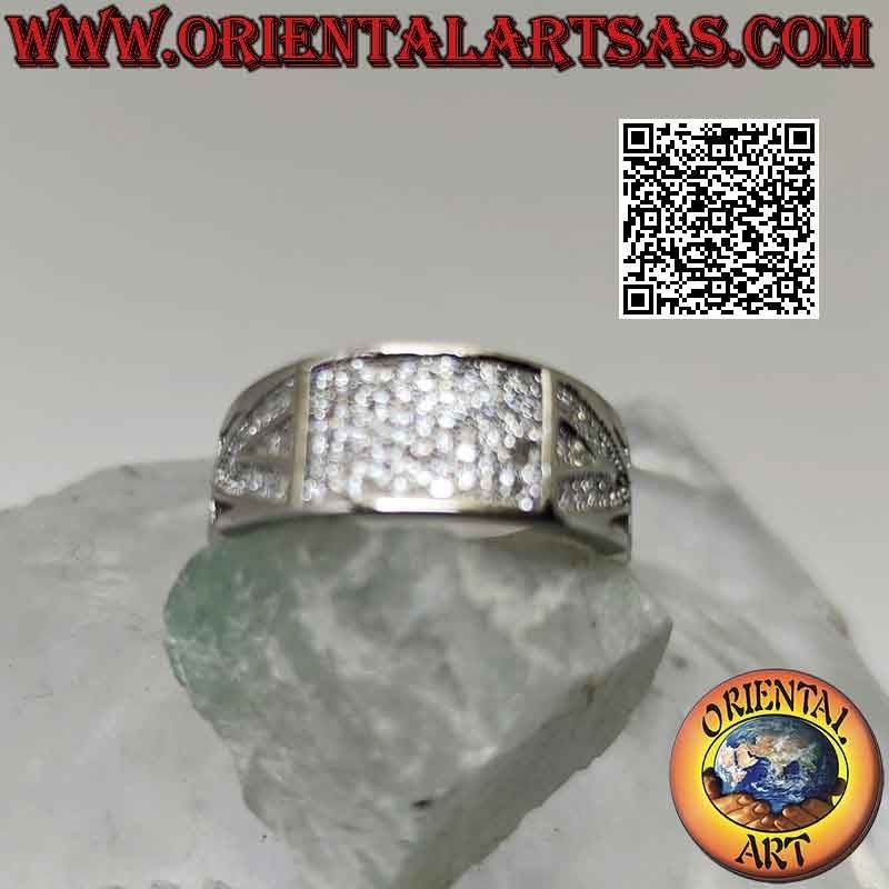 Silver ring with growing band with rectangle studded with white zircons and triangular motif