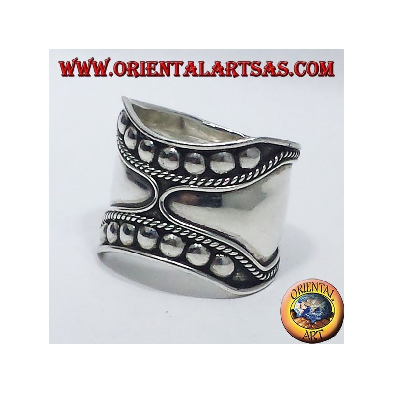 anello fascia larga in argento Bali (borchie )