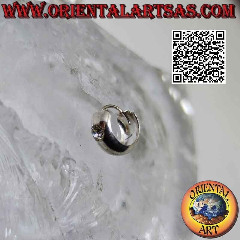 Silberohrringe, glatt abgerundete Kreise mit 5 x 12 mm weißem Zirkon (klassisch)