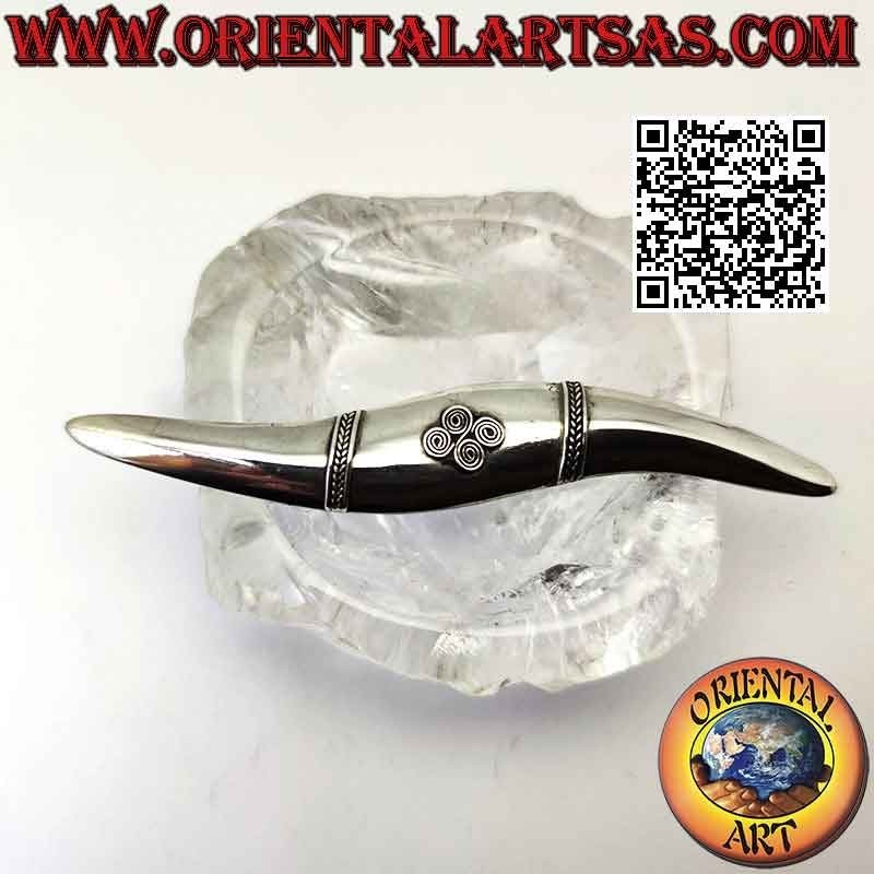 925 ‰ silver brooch smooth wavy line with four spirals in the center in relief