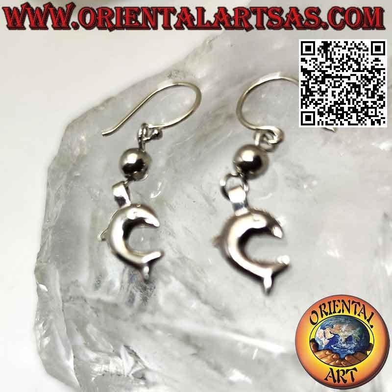 Boucles d'oreilles à levier en argent avec boule et pendentif dauphin
