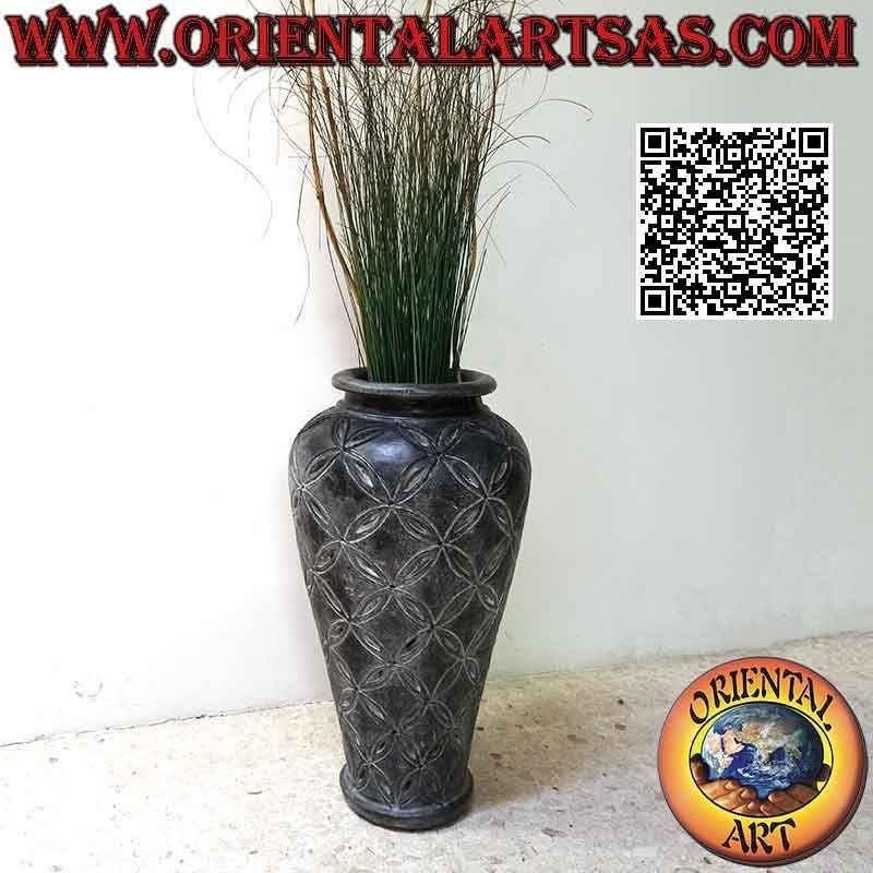 Jarrón grande en terracota de color azul y decoración floral perforada, hecho a mano (70 cm y 40 cm ø)