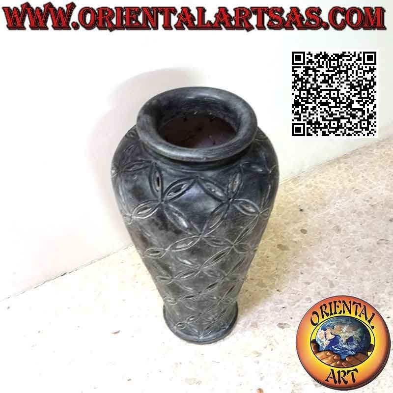 Jarrón grande en terracota de color azul y decoración floral perforada, hecho a mano (70 cm y 40 cm ø)