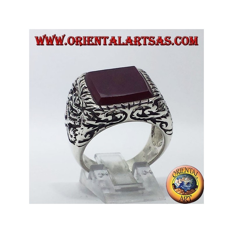 Anello in argento intarsiato con corniola