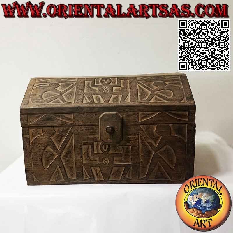 Cofre con aborígenes en bajorrelieve y tapa cuadrada en madera de balsa 45 cm
