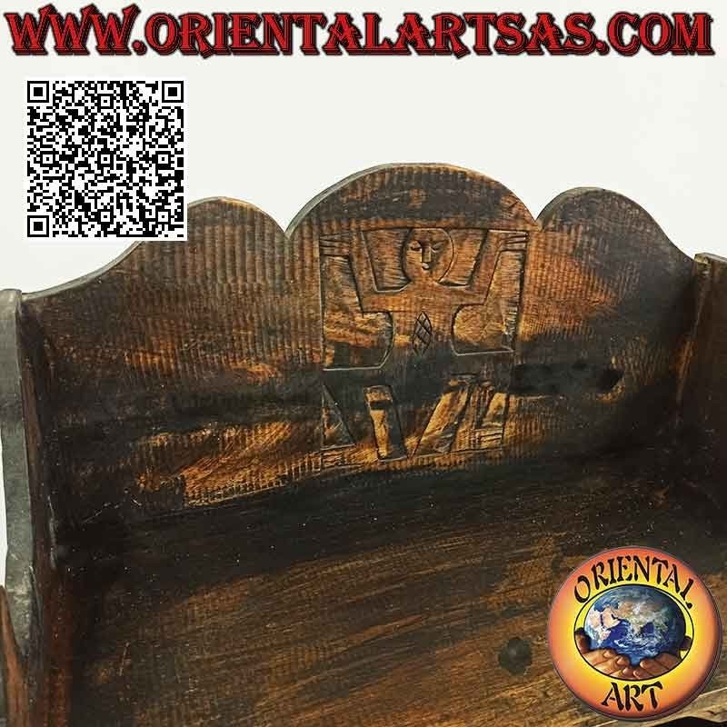 Small bookcase with three shelves and two doors with indigenous figures carved in balsa wood (130x50x23)