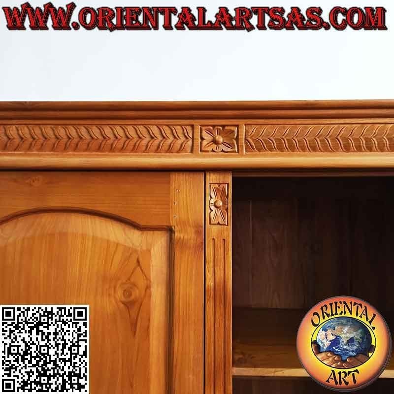 Large wardrobe with floral decoration with 2 doors, 6 shelves and 3 drawers in teak wood