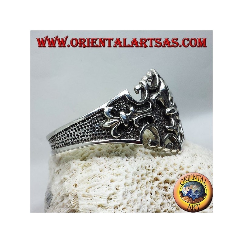 Starre Silberarmband mit Lilie