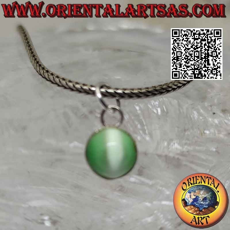 Silver pendant with round cimòfane (cat's eye) on a smooth setting