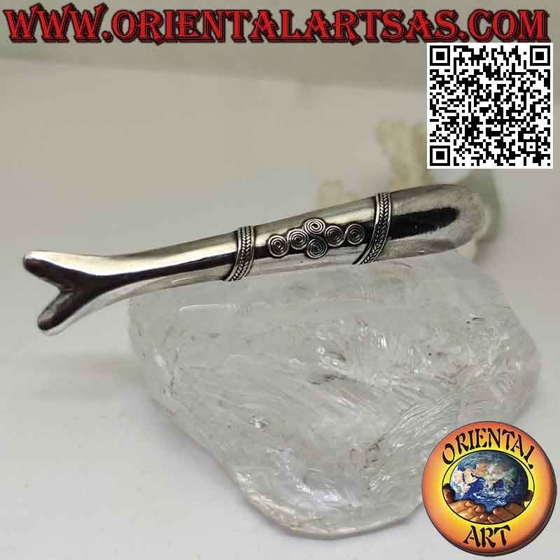 Broche en plata 925 ‰ pez liso con espirales en el centro en relieve