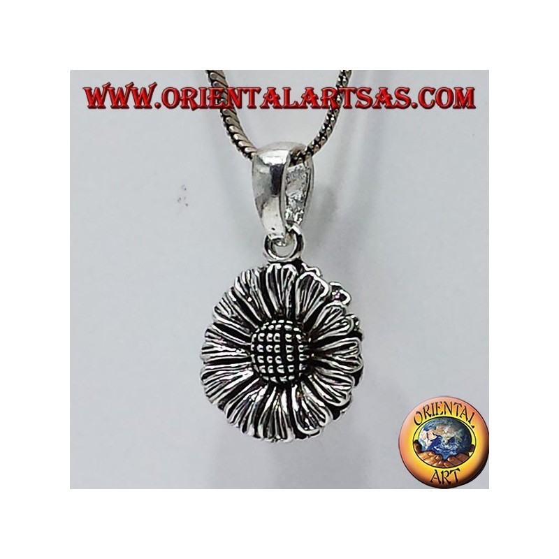 Sunflower pendant in silver