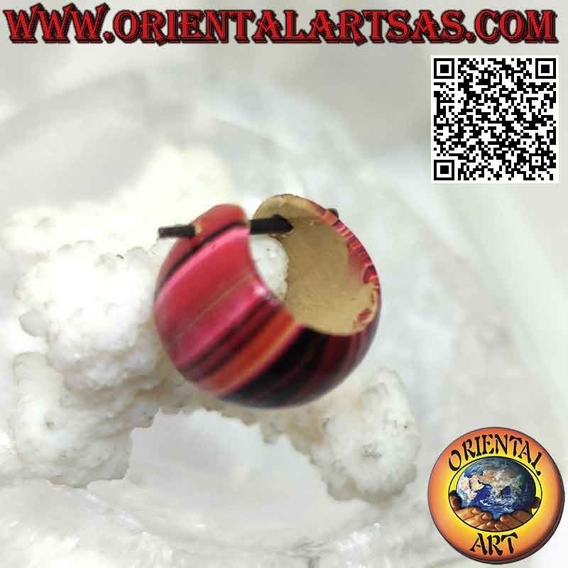 Hoop earrings in 16 mm crescent and convex wood, colored in streaks