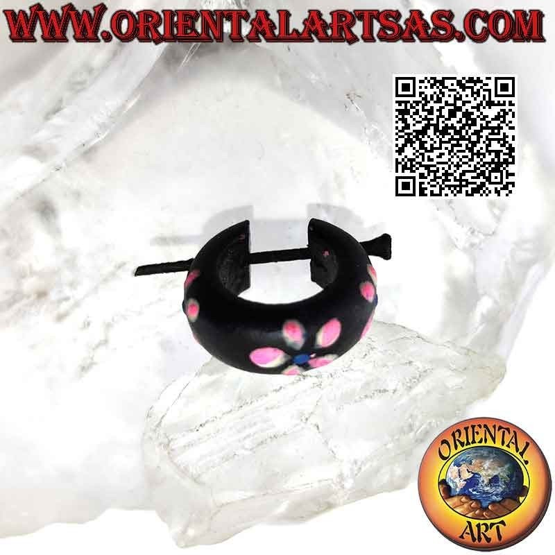 Dark wood hoop earrings with 18 mm painted flowers, pink