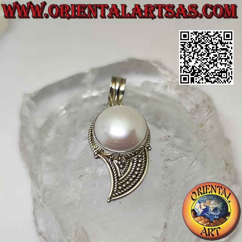 Pendentif en argent, aile d'ange avec grosse perle centrale et micro sphères