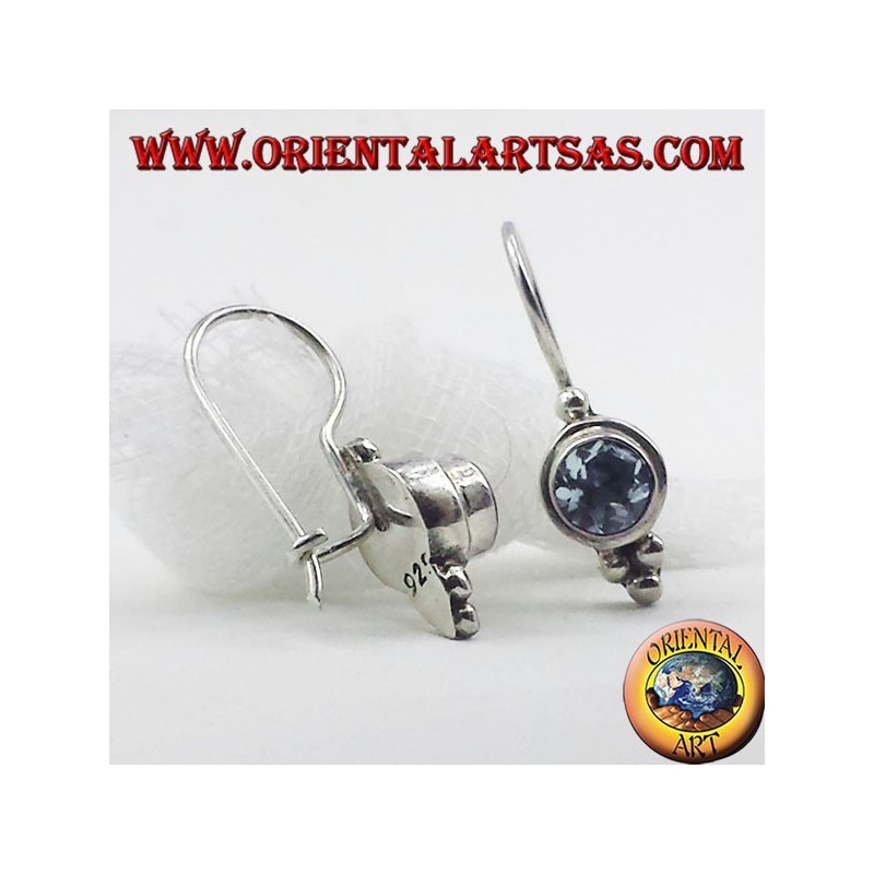 Boucles d'oreilles argent avec ronde topaze bleue facettes