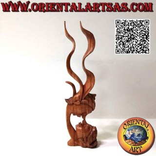 Skulptur des Kusses zwischen zwei orientalischen Liebenden mit Profilschleier in 35 cm Suarholz (natur)