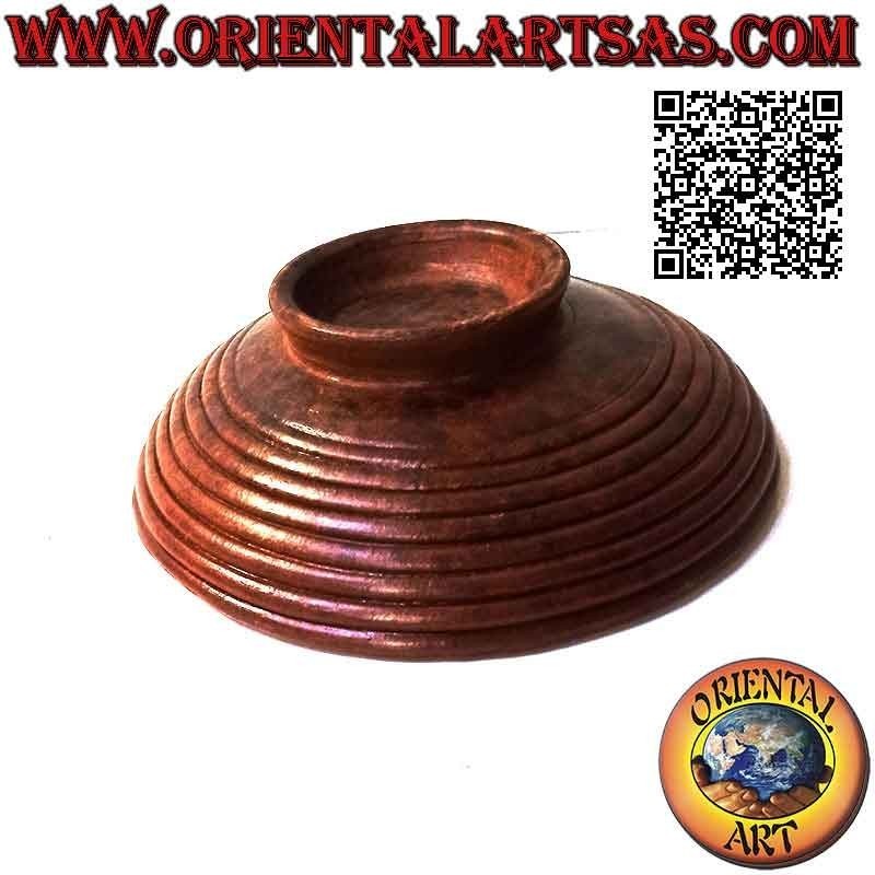 Round centerpiece or fruit plate in terracotta with 25 cm Ø striped underneath