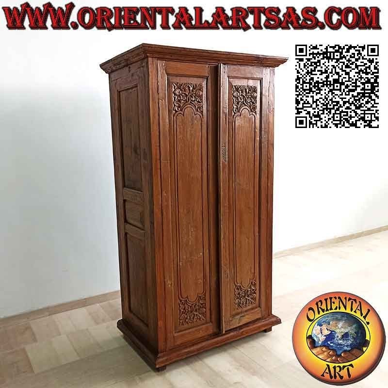 Armoire linéaire haute à 2 portes et 3 étagères à décor floral en bas-relief en bois de teck antique