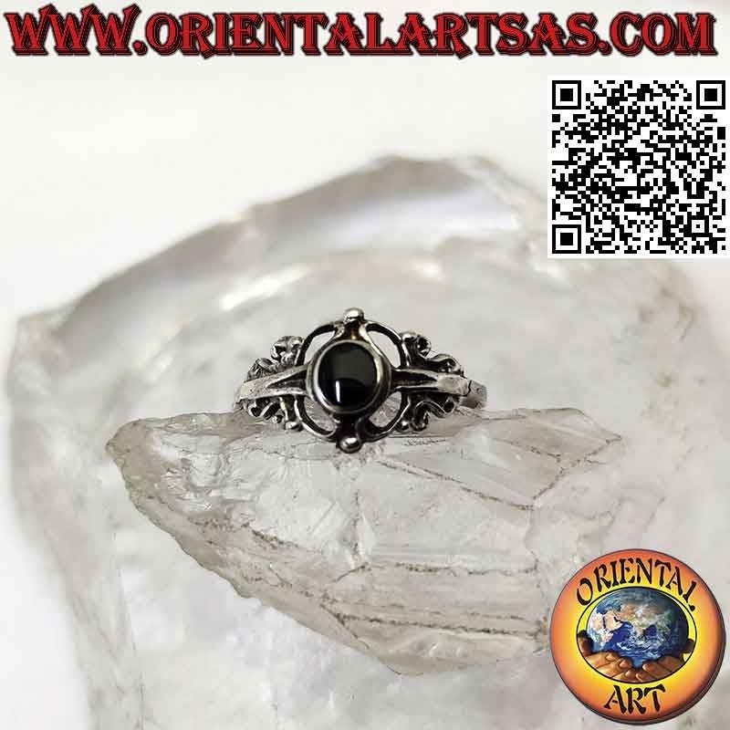 Silver ring with round onyx and baroque decorations, small