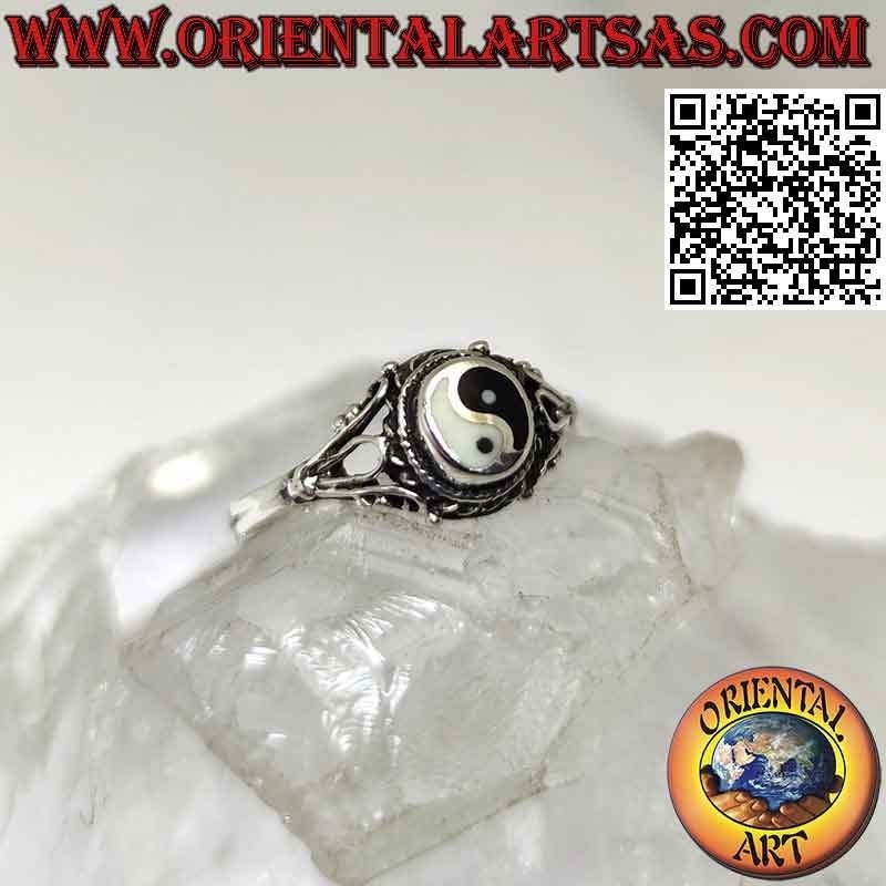 Anello  in argento yin yang Tao ovale e decorazioni  (Piccolo)