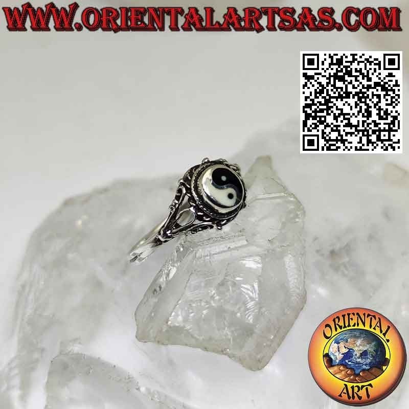 Anillo de plata Tao yin yang ovalado y adornos (Pequeño)
