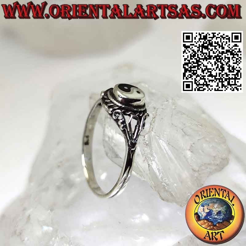 Anello  in argento yin yang Tao ovale e decorazioni  (Piccolo)