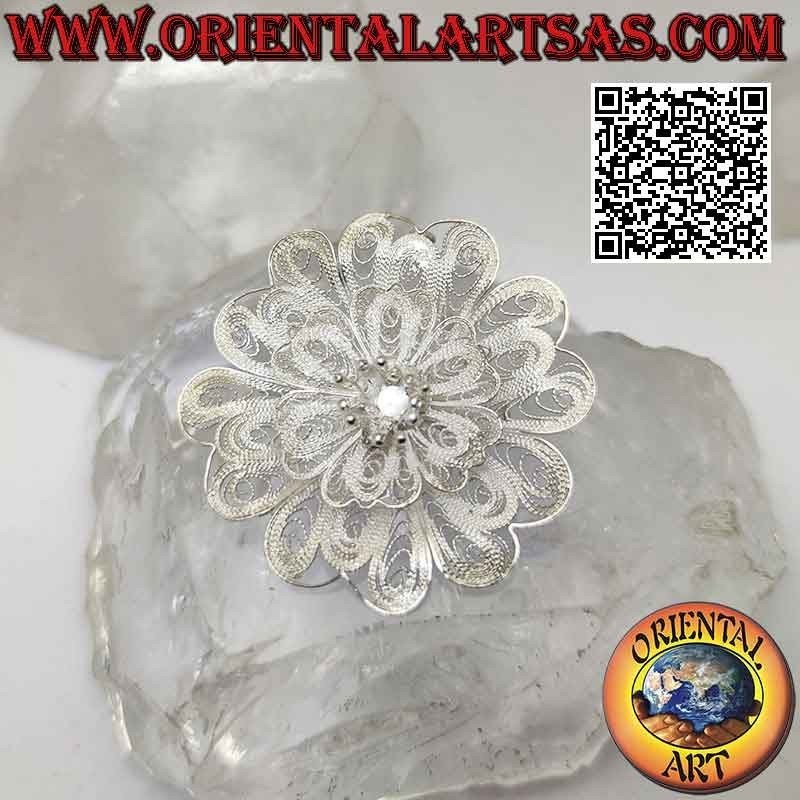 Broche colgante en filigrana de plata 925 ‰ en forma de gran flor con pistilos salientes, hecho a mano